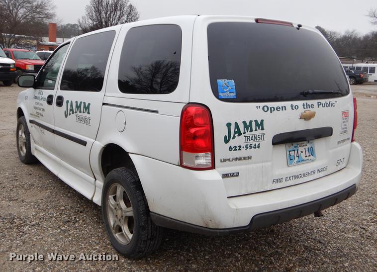 image for item FQ9655 2008 Chevrolet Uplander van
