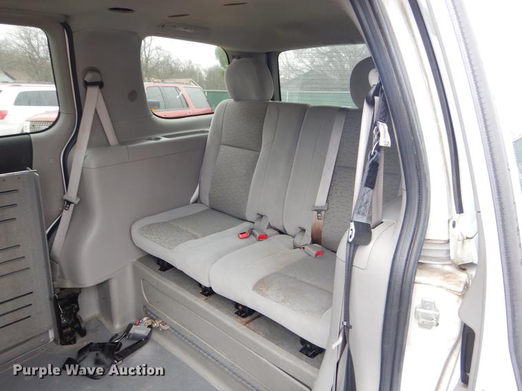 image for item FQ9655 2008 Chevrolet Uplander van