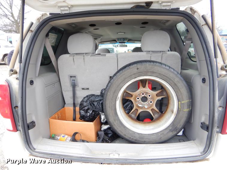 image for item FQ9655 2008 Chevrolet Uplander van