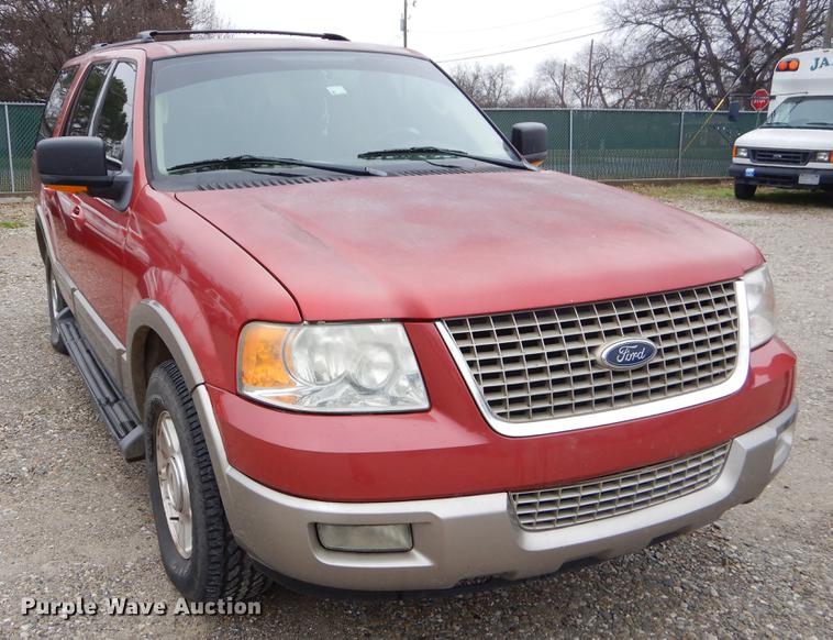 image for item FQ9656 2003 Ford Expedition SUV