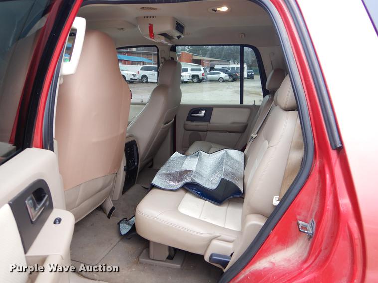 image for item FQ9656 2003 Ford Expedition SUV