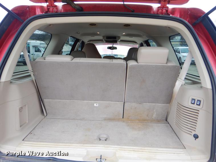 image for item FQ9656 2003 Ford Expedition SUV