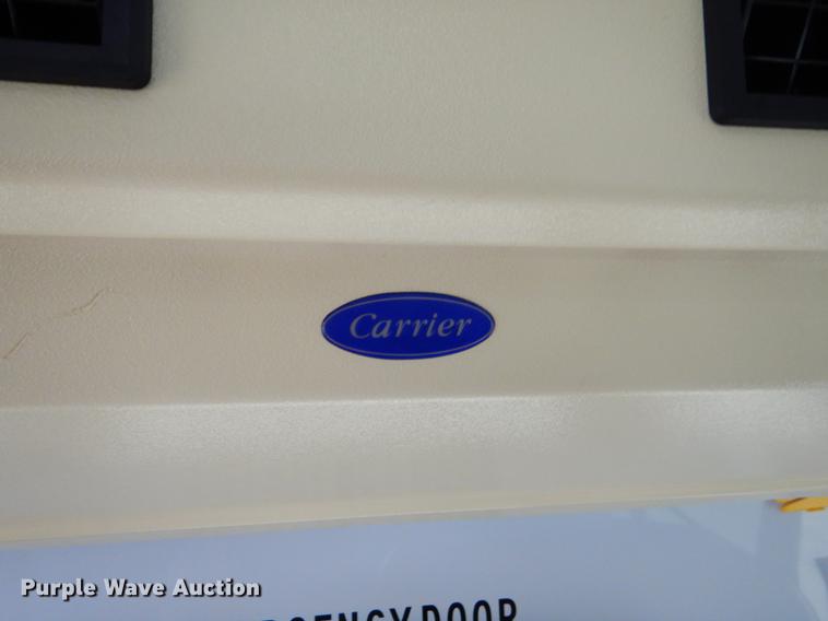 image for item FQ9659 2005 Ford E450 shuttle bus