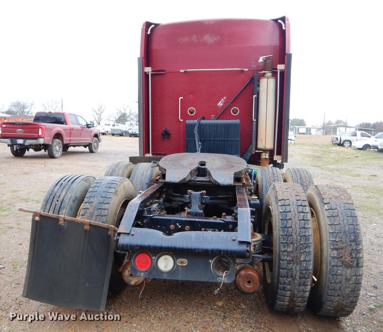 image for item FQ9660 1997 Kenworth semi truck