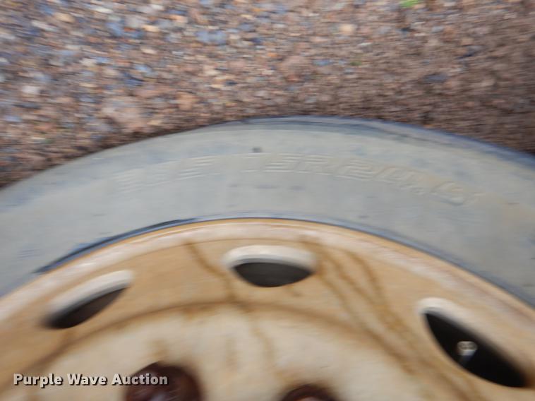 image for item FQ9660 1997 Kenworth semi truck