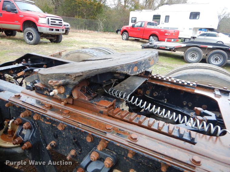 image for item FQ9660 1997 Kenworth semi truck