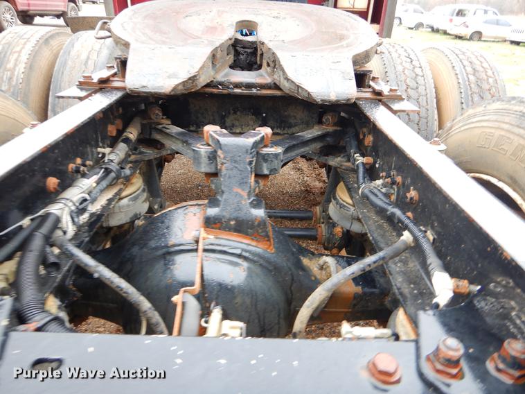 image for item FQ9660 1997 Kenworth semi truck