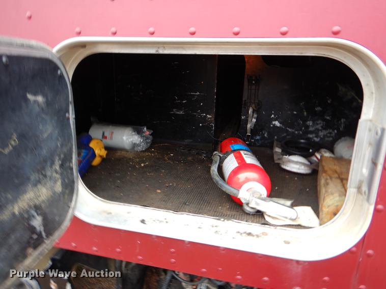 image for item FQ9660 1997 Kenworth semi truck