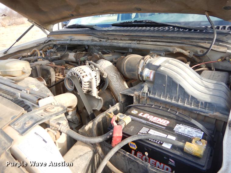 image for item FQ9671 2000 Ford F450 Super Duty XL flatbed truck