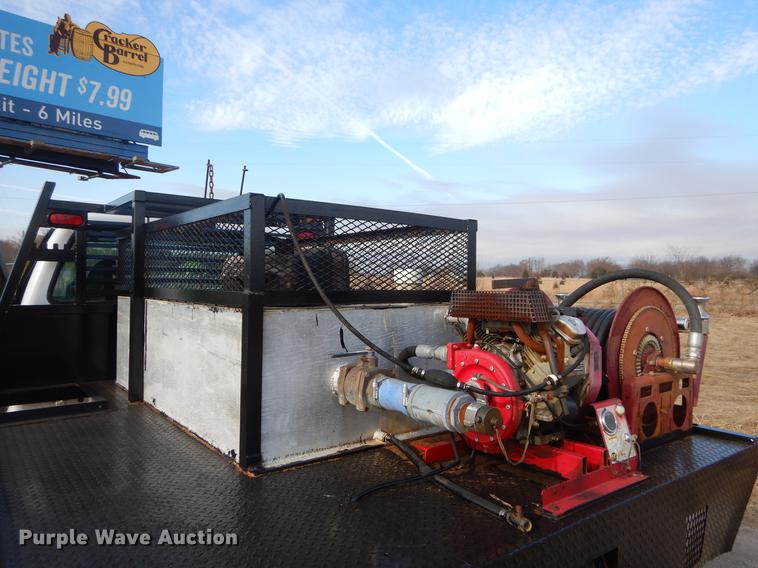 image for item FQ9671 2000 Ford F450 Super Duty XL flatbed truck