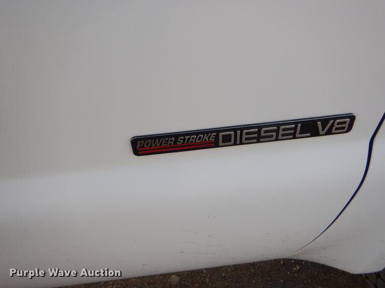 image for item FQ9671 2000 Ford F450 Super Duty XL flatbed truck