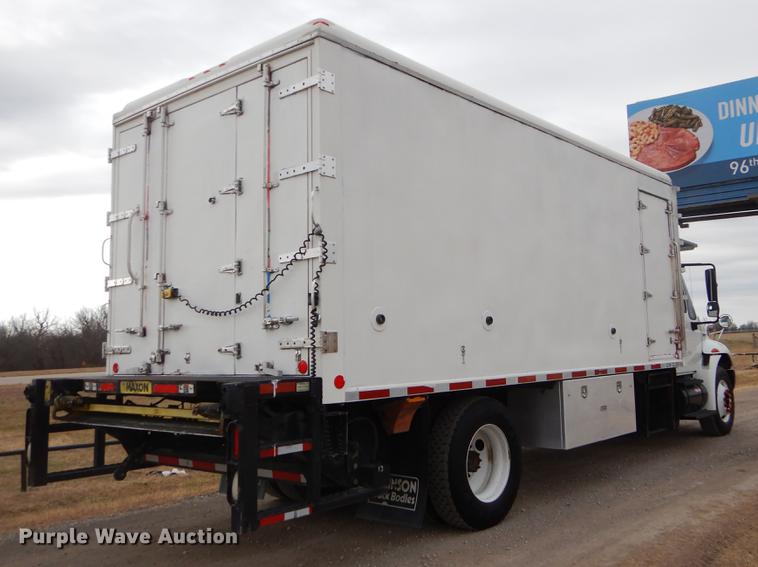 image for item FQ9672 2009 International DuraStar 4300 refrigerated box truck