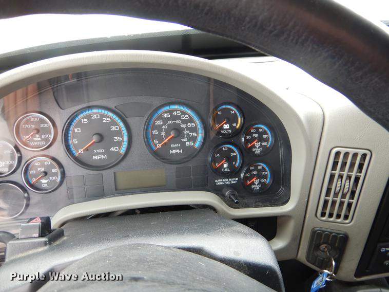 image for item FQ9672 2009 International DuraStar 4300 refrigerated box truck