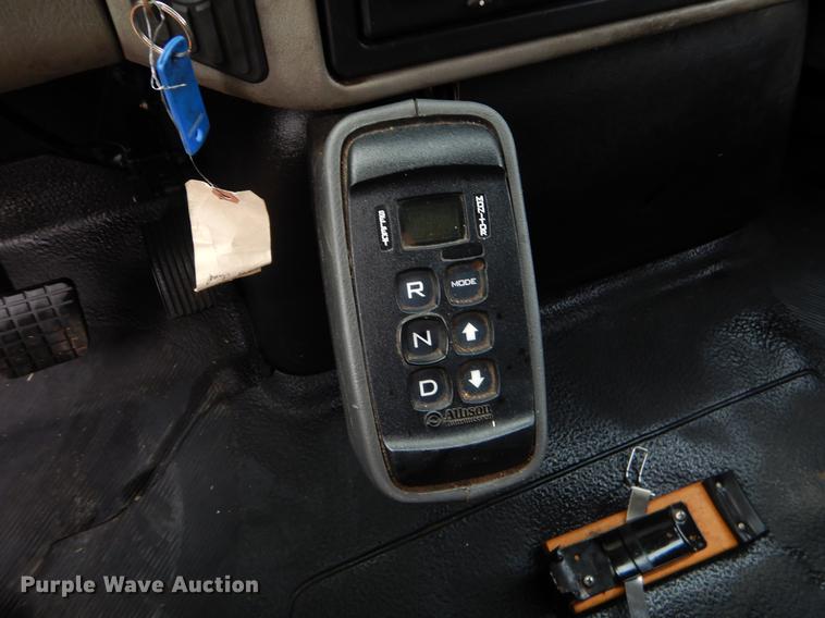 image for item FQ9672 2009 International DuraStar 4300 refrigerated box truck