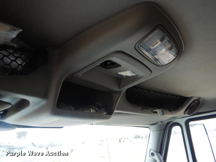 image for item FQ9672 2009 International DuraStar 4300 refrigerated box truck