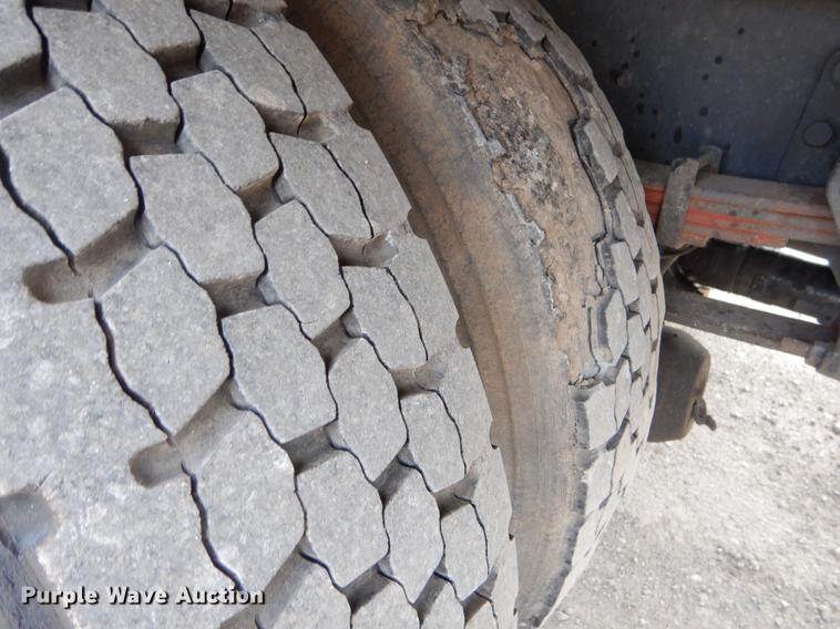 image for item FQ9672 2009 International DuraStar 4300 refrigerated box truck