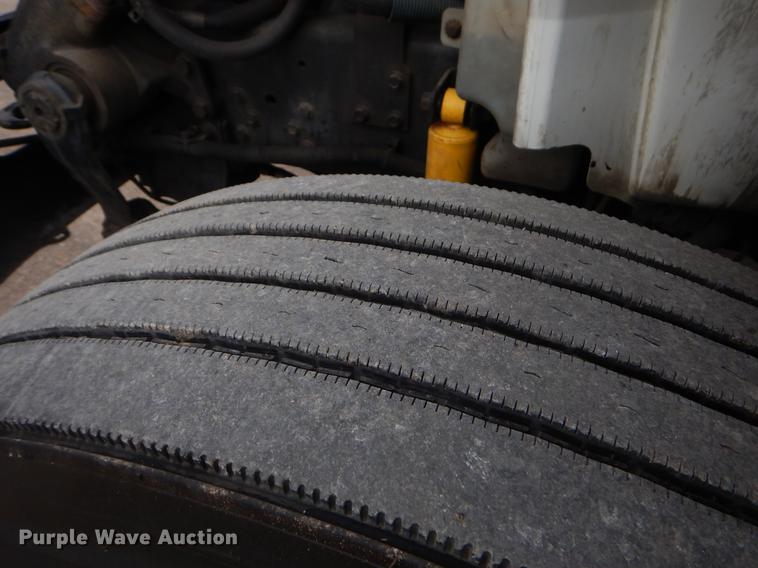 image for item FQ9672 2009 International DuraStar 4300 refrigerated box truck