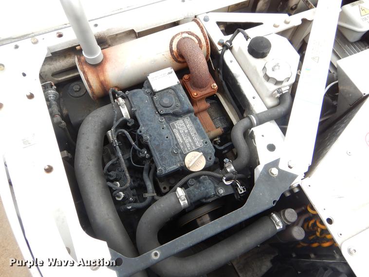 image for item FQ9672 2009 International DuraStar 4300 refrigerated box truck