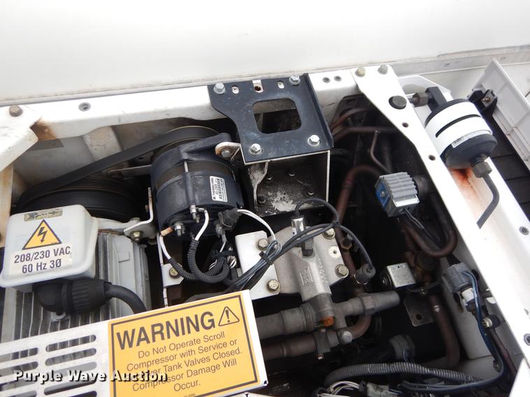 image for item FQ9672 2009 International DuraStar 4300 refrigerated box truck