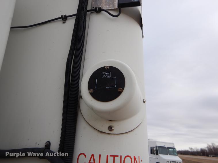 image for item FQ9672 2009 International DuraStar 4300 refrigerated box truck