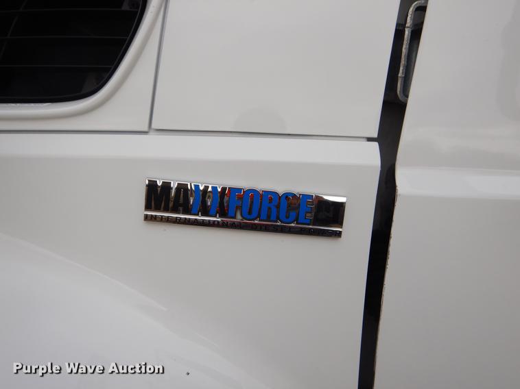 image for item FQ9672 2009 International DuraStar 4300 refrigerated box truck