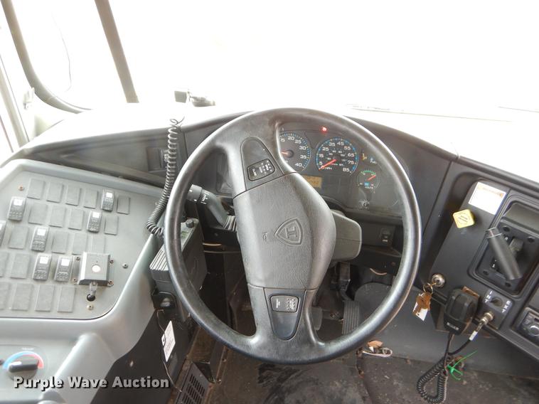 image for item FQ9673 2008 International CE200 school bus