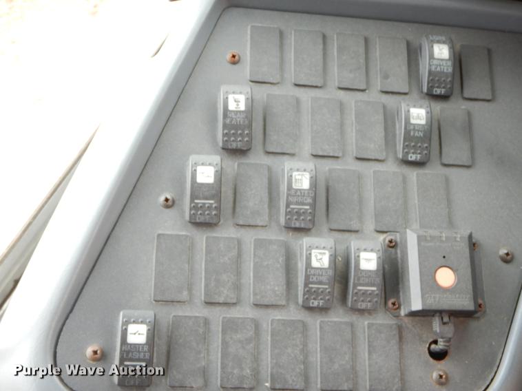 image for item FQ9673 2008 International CE200 school bus