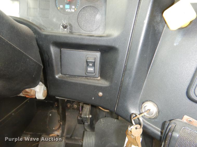 image for item FQ9673 2008 International CE200 school bus