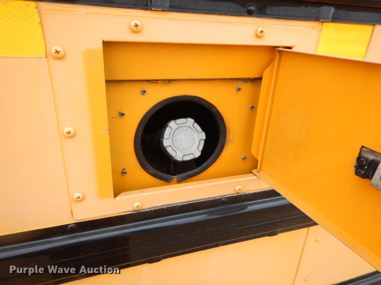 image for item FQ9673 2008 International CE200 school bus