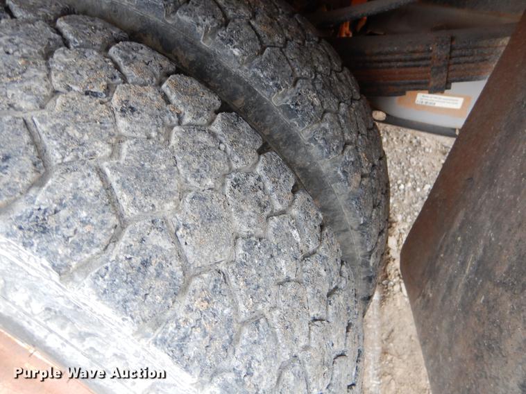 image for item FQ9707 2011 Ford F450 Super Duty Crew Cab flatbed truck with crane