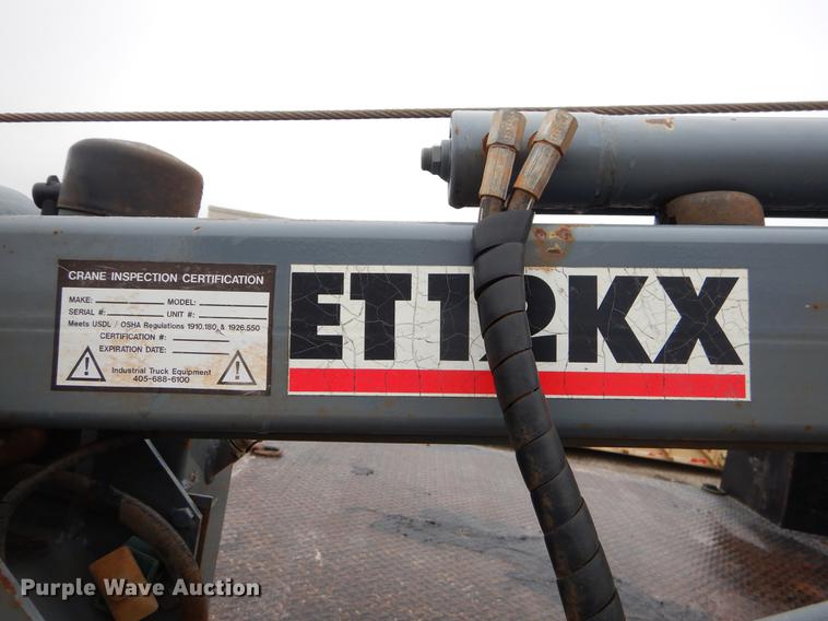 image for item FQ9707 2011 Ford F450 Super Duty Crew Cab flatbed truck with crane