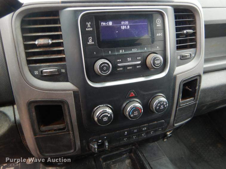 image for item FQ9708 2014 Dodge Ram 5500 Crew Cab flatbed truck