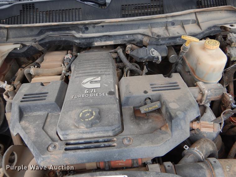 image for item FQ9708 2014 Dodge Ram 5500 Crew Cab flatbed truck