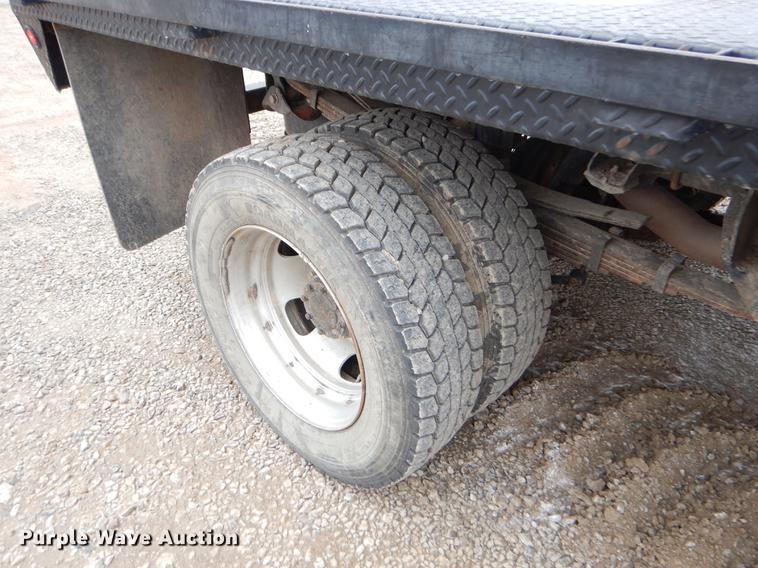 image for item FQ9708 2014 Dodge Ram 5500 Crew Cab flatbed truck