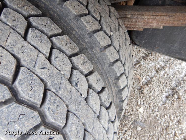 image for item FQ9708 2014 Dodge Ram 5500 Crew Cab flatbed truck