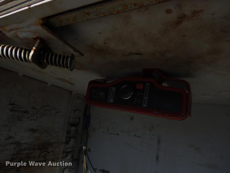 image for item FQ9730 2007 Chevrolet Silverado 3500HD Ext. Cab utility bed pickup truck with crane