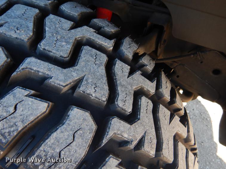 image for item FQ9732 2006 Hummer H2 SUV