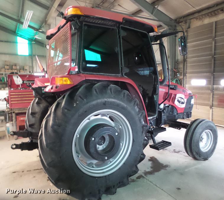 image for item FS9502 2010 Case IH Farmall 95U tractor