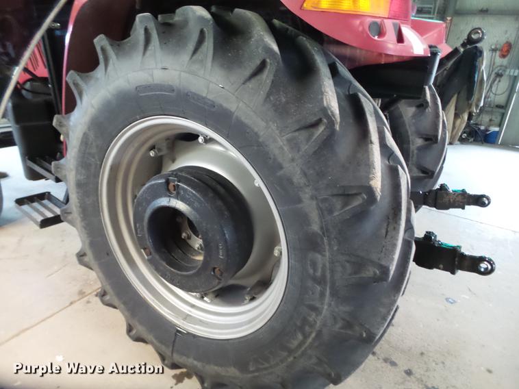 image for item FS9502 2010 Case IH Farmall 95U tractor