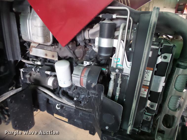 image for item FS9502 2010 Case IH Farmall 95U tractor