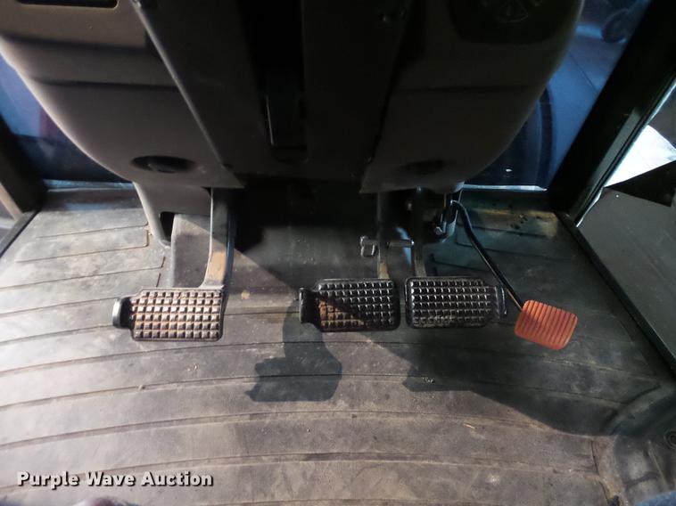 image for item FS9502 2010 Case IH Farmall 95U tractor