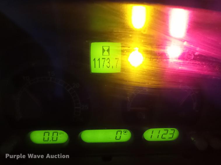 image for item FS9502 2010 Case IH Farmall 95U tractor