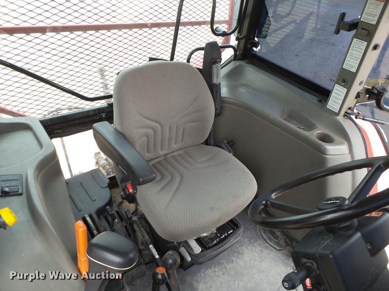 image for item FS9502 2010 Case IH Farmall 95U tractor