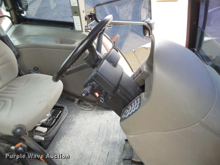 image for item FS9502 2010 Case IH Farmall 95U tractor