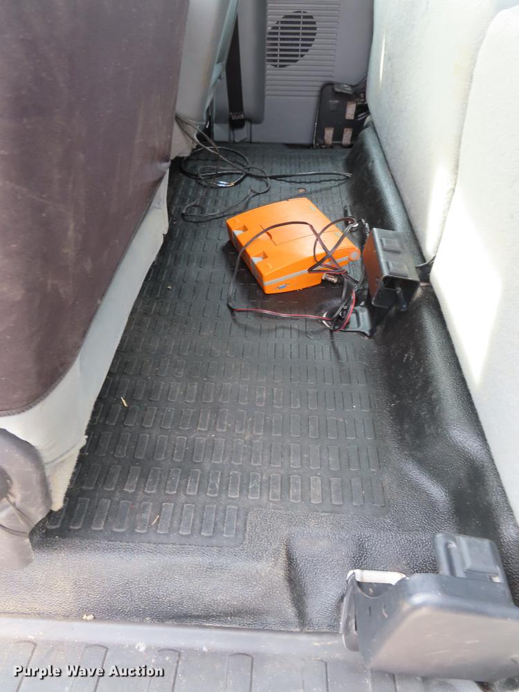 image for item L1491 2012 Ford F350 Super Duty XL SuperCab flatbed pickup truck