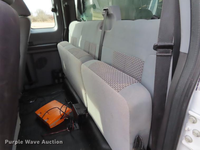 image for item L1491 2012 Ford F350 Super Duty XL SuperCab flatbed pickup truck