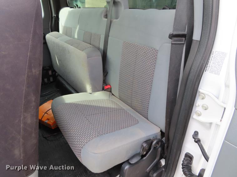 image for item L1491 2012 Ford F350 Super Duty XL SuperCab flatbed pickup truck