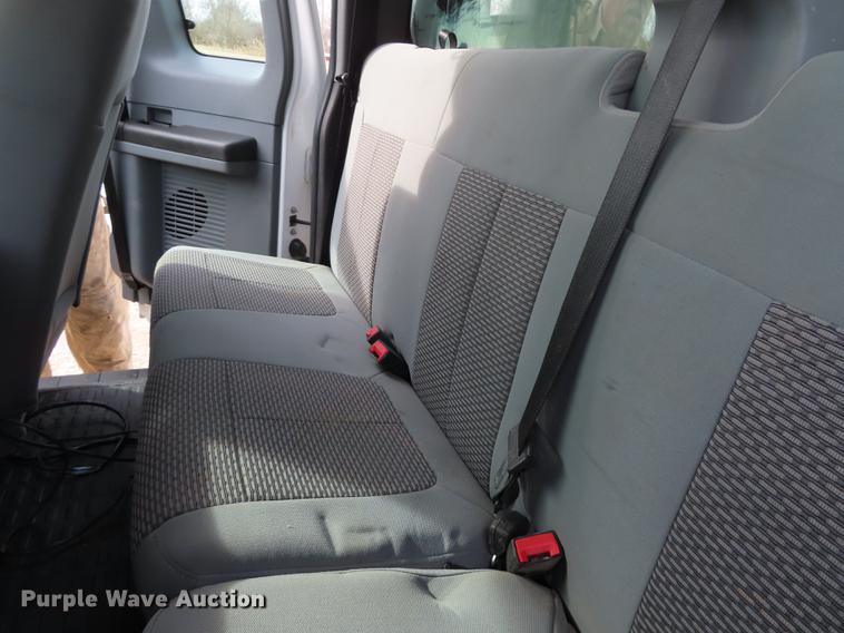 image for item L1491 2012 Ford F350 Super Duty XL SuperCab flatbed pickup truck