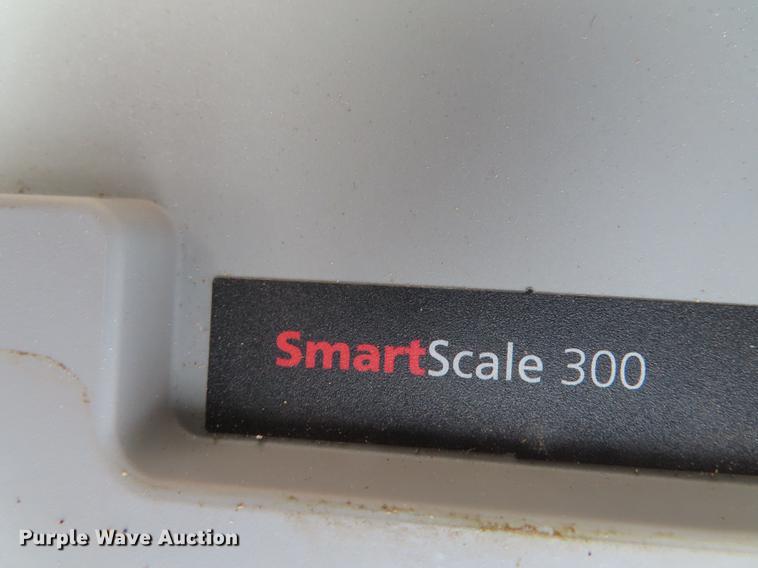 image for item L1491 2012 Ford F350 Super Duty XL SuperCab flatbed pickup truck