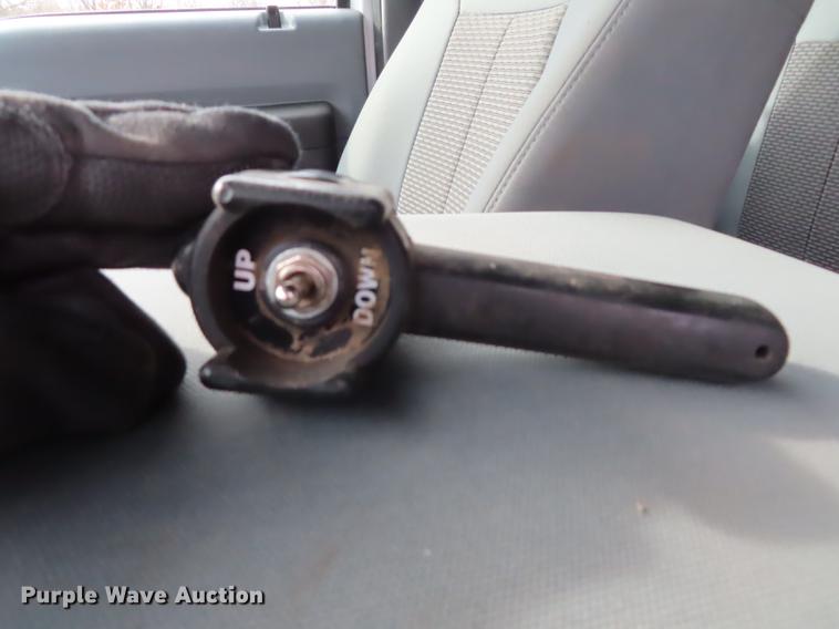 image for item L1491 2012 Ford F350 Super Duty XL SuperCab flatbed pickup truck